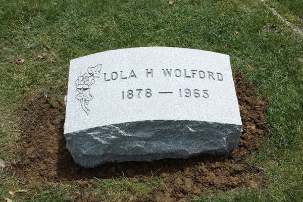 wolford-lola-marker-completed-in-cemeteryA0232589-75DA-758A-8FA4-5F087F70E621.jpg