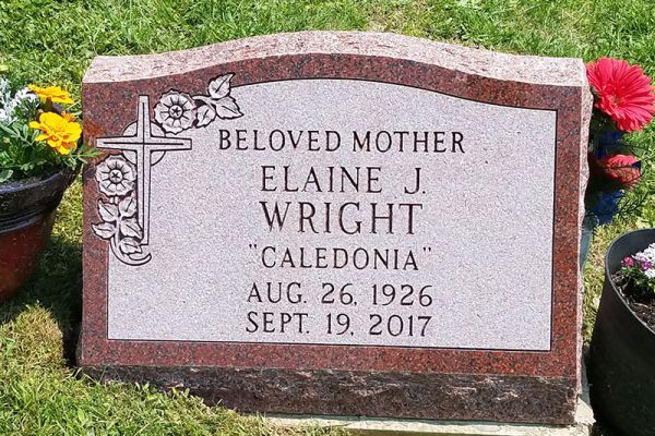 wright-elaine-completed-in-cemeteryC7D5DA8E-B90D-A171-91AB-6DFA5E7ABCA9.jpg